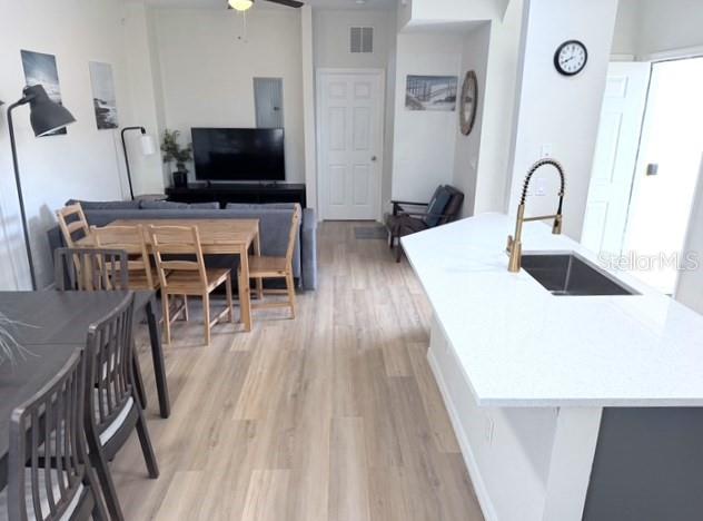 Image No.17-4 Bed Townhouse for sale