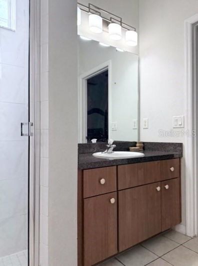 Image No.28-4 Bed Townhouse for sale