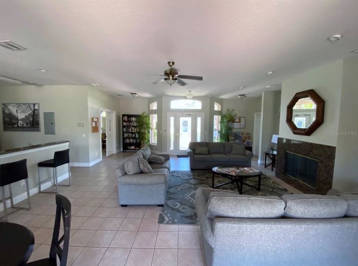 Image No.47-4 Bed Townhouse for sale