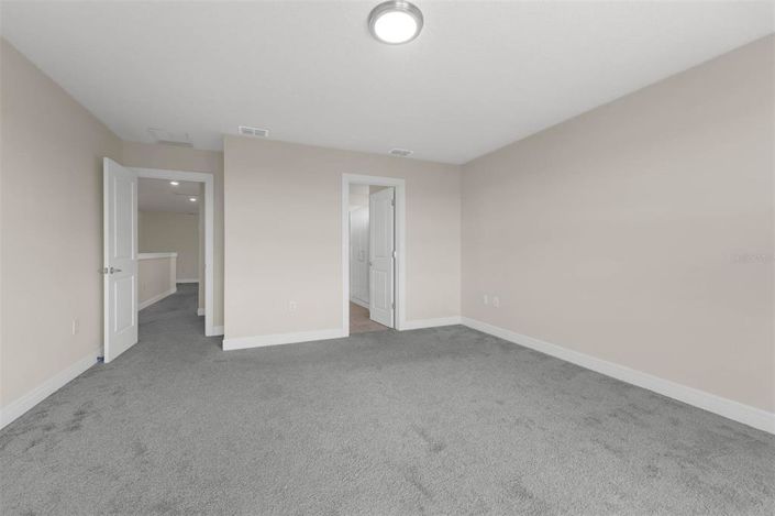 Image No.34-5 Bed Property for sale