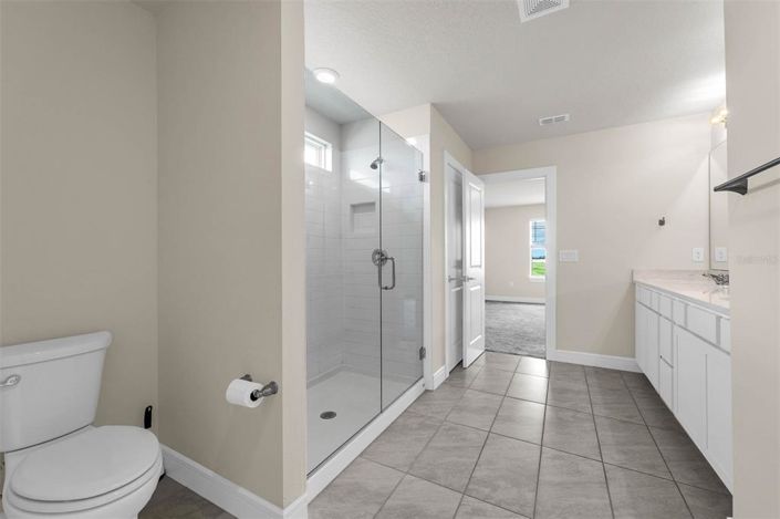 Image No.36-5 Bed Property for sale