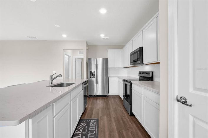 Image No.7-5 Bed Property for sale