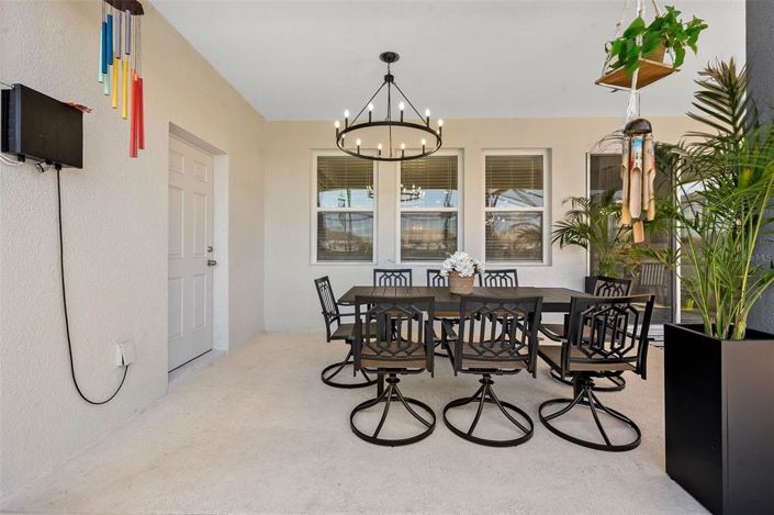 Image No.59-6 Bed Property for sale