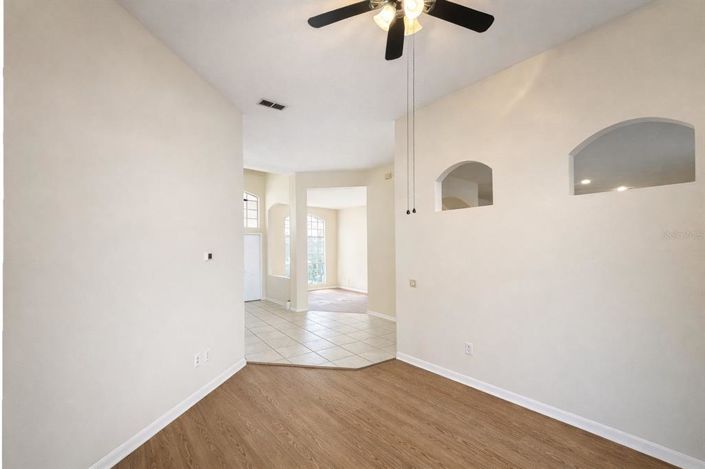 Image No.10-Propriété de 5 chambres à vendre à Orlando