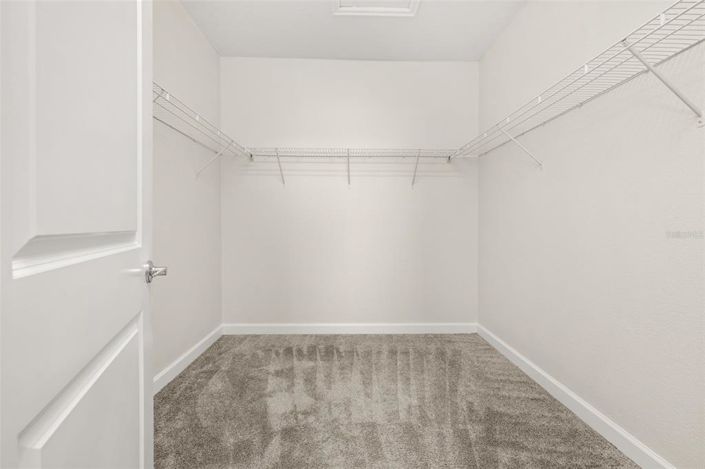 Image No.15-3 Bed Townhouse for sale