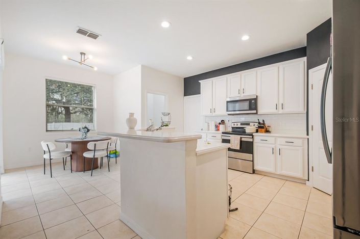 Image No.18-4 Bed Property for sale