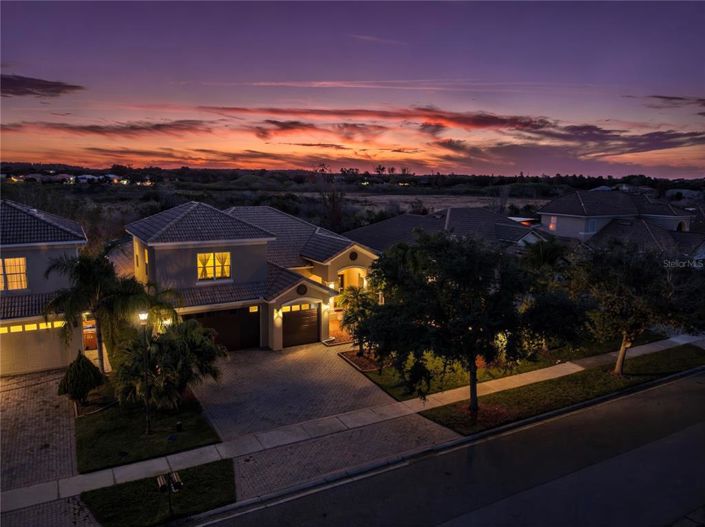 Image No.45-5 Bed Property for sale