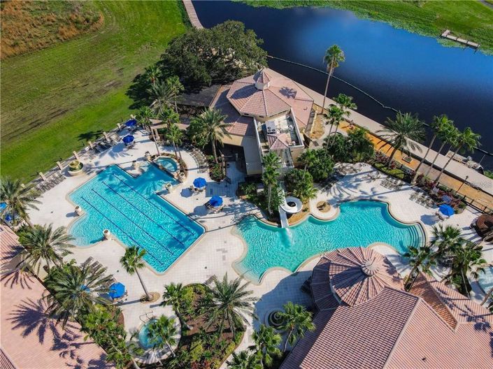 Image No.46-5 Bed Property for sale