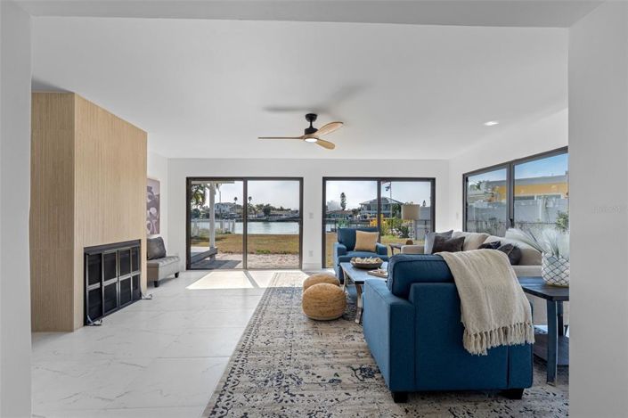 Image No.18-Propriété de 3 chambres à vendre à Treasure Island