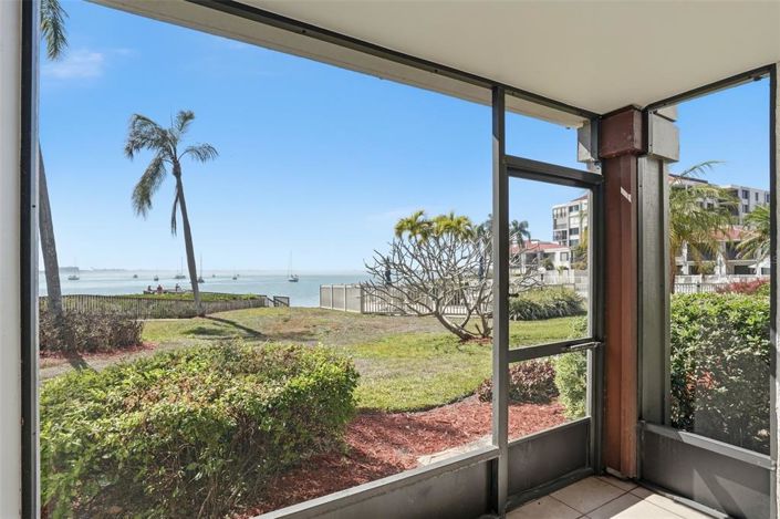 Image No.10-Propriété de 2 chambres à vendre à St. Petersburg