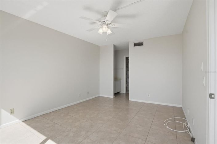 Image No.11-Propriété de 2 chambres à vendre à St. Petersburg