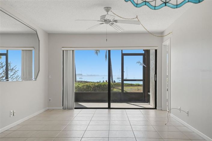 Image No.8-Propriété de 2 chambres à vendre à St. Petersburg