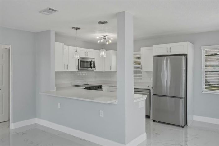 Image No.6-2 Bed Property for sale