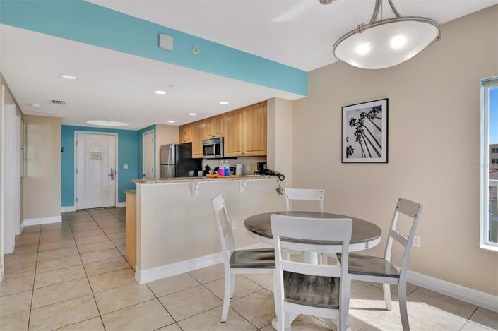 Image No.14-2 Bed Property for sale