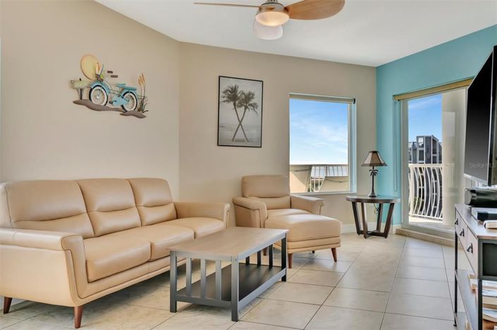 Image No.21-2 Bed Property for sale