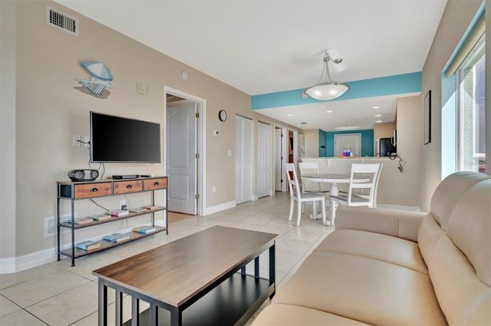 Image No.26-2 Bed Property for sale