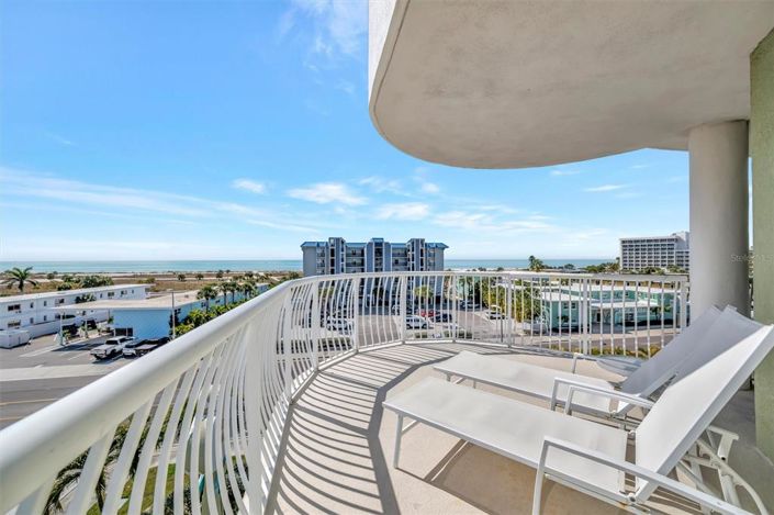 Image No.28-2 Bed Property for sale