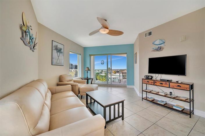 Image No.34-2 Bed Property for sale