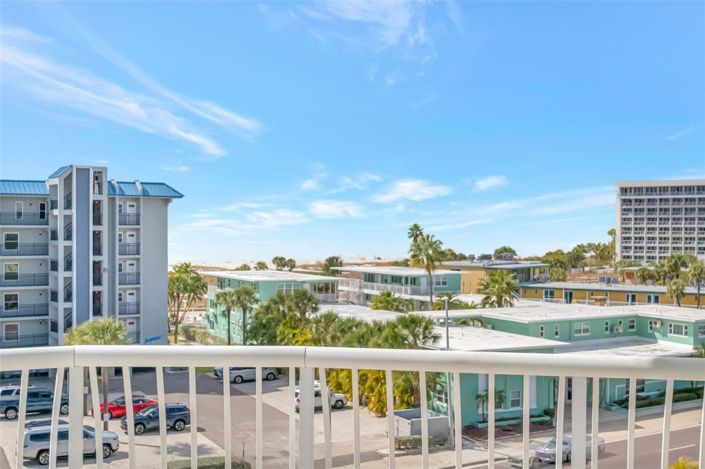 Image No.58-2 Bed Property for sale