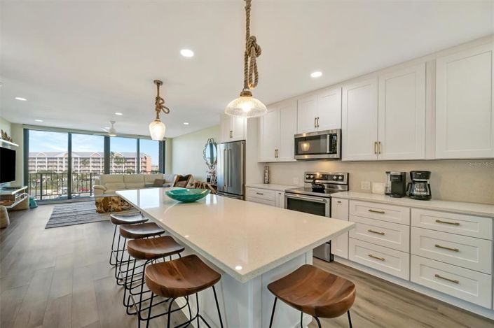 Image No.18-3 Bed Property for sale