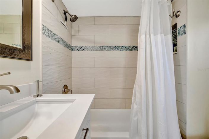 Image No.31-3 Bed Property for sale