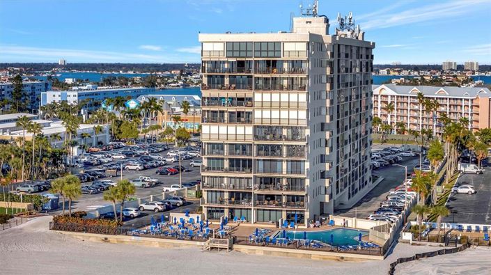 Image No.4-3 Bed Property for sale