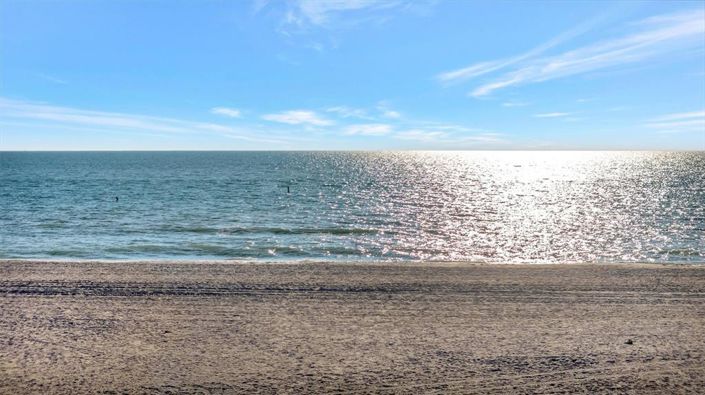 Image No.49-3 Bed Property for sale