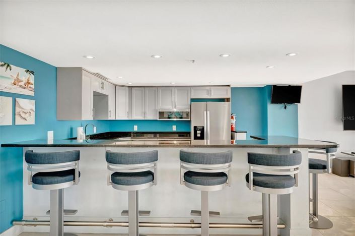 Image No.56-3 Bed Property for sale