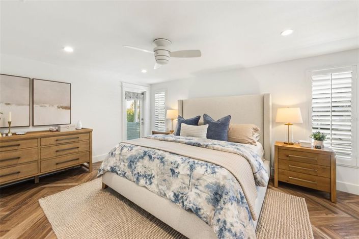 Image No.13-3 Bed Property for sale