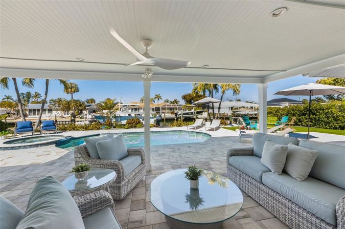 Image No.23-3 Bed Property for sale