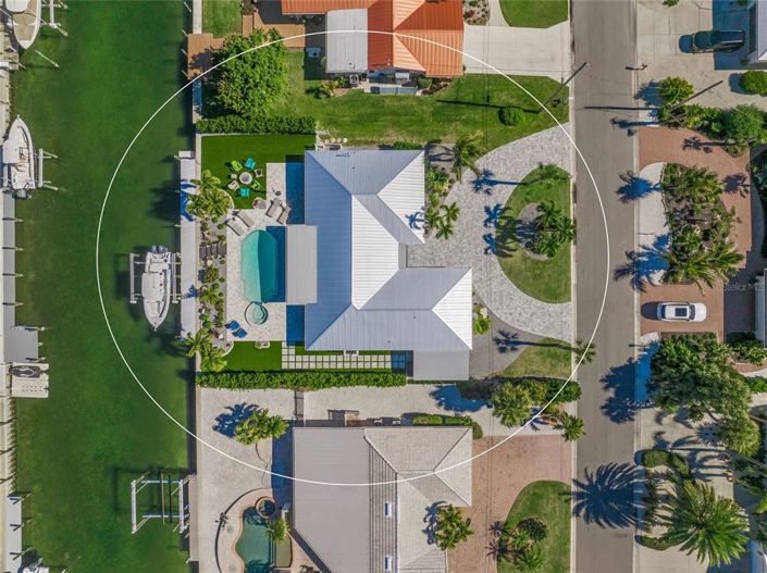 Image No.33-3 Bed Property for sale