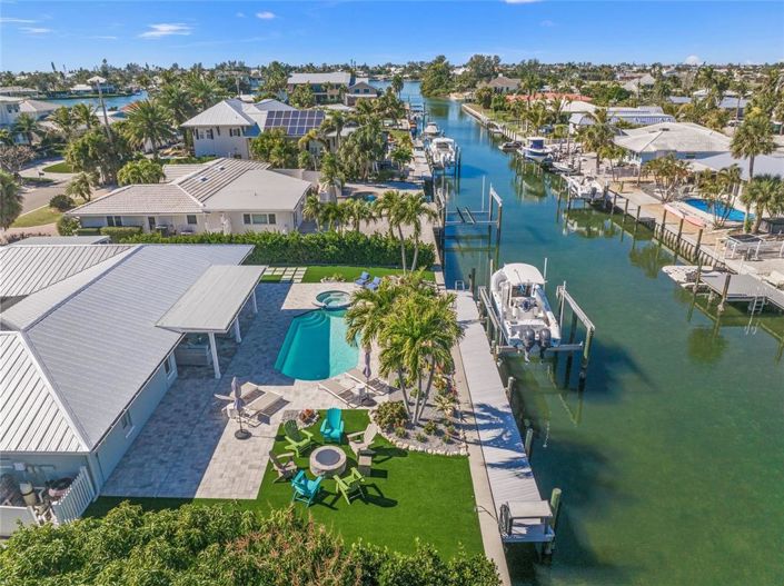 Image No.34-3 Bed Property for sale