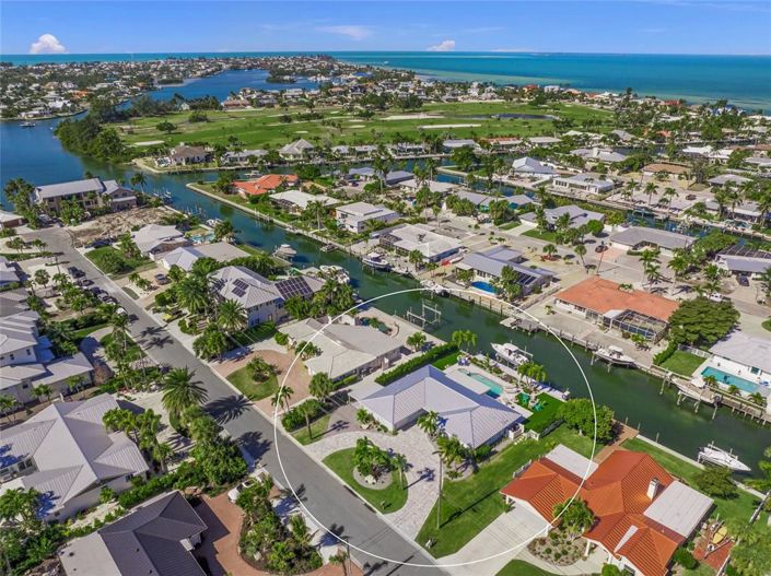 Image No.36-3 Bed Property for sale