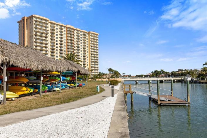 Image No.40-Propriété de 3 chambres à vendre à St. Petersburg