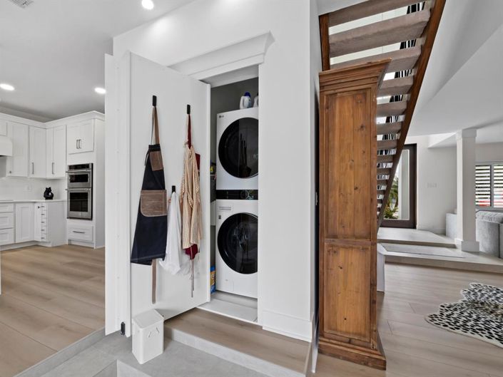 Image No.20-4 Bed Property for sale