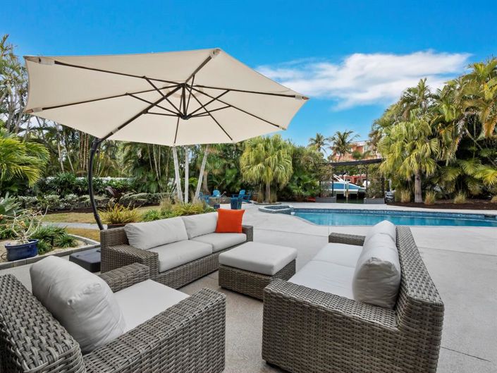 Image No.22-4 Bed Property for sale