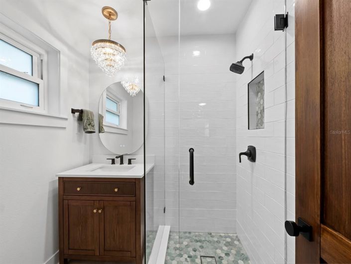 Image No.34-4 Bed Property for sale