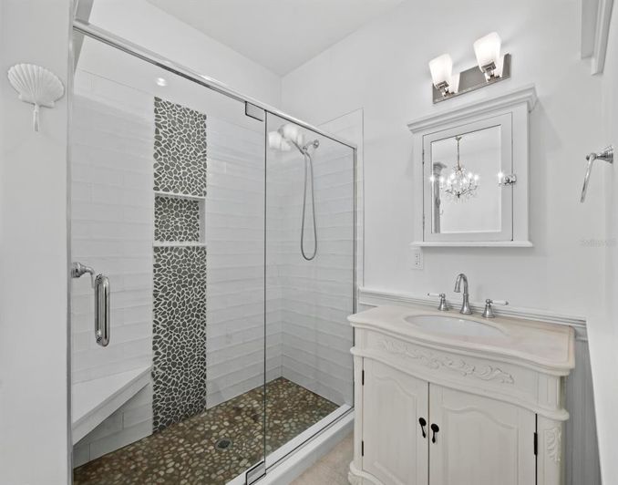 Image No.43-4 Bed Property for sale