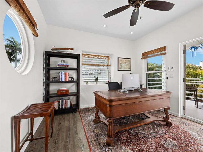 Image No.44-4 Bed Property for sale