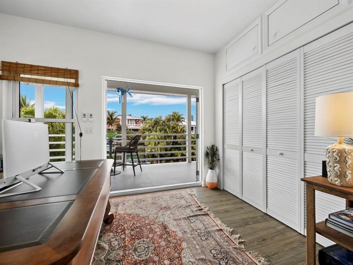 Image No.45-4 Bed Property for sale