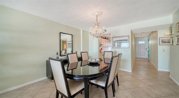 Image No.23-Propriété de 2 chambres à vendre à Sarasota