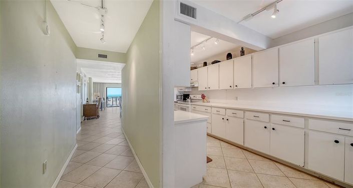 Image No.6-Propriété de 2 chambres à vendre à Sarasota