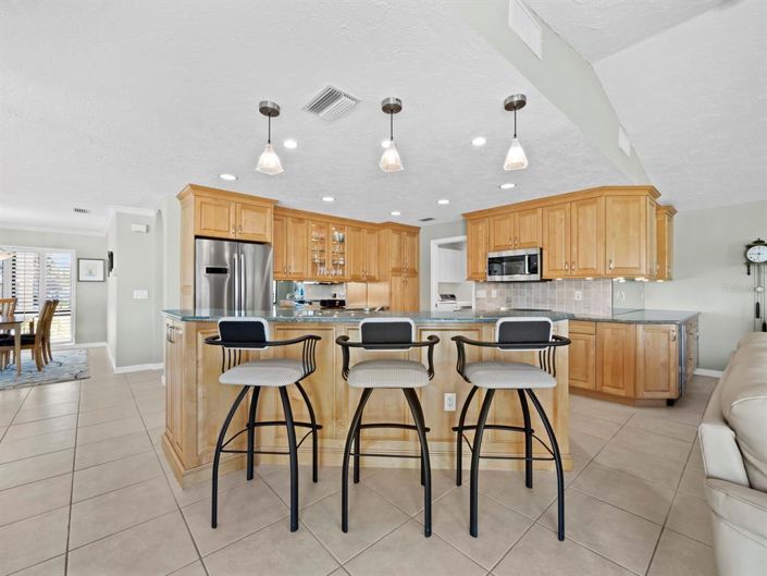 Image No.20-4 Bed Property for sale