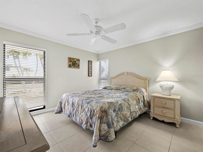 Image No.22-4 Bed Property for sale