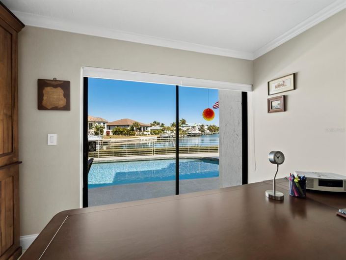 Image No.27-4 Bed Property for sale