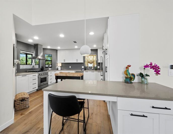 Image No.15-3 Bed Property for sale