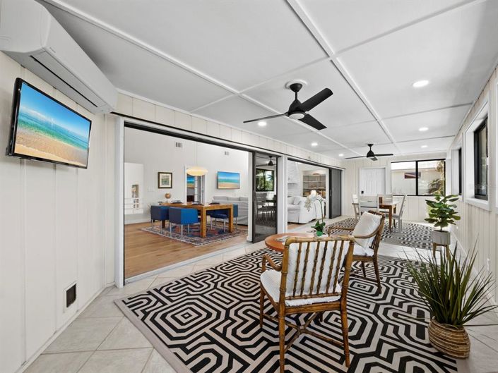 Image No.19-3 Bed Property for sale