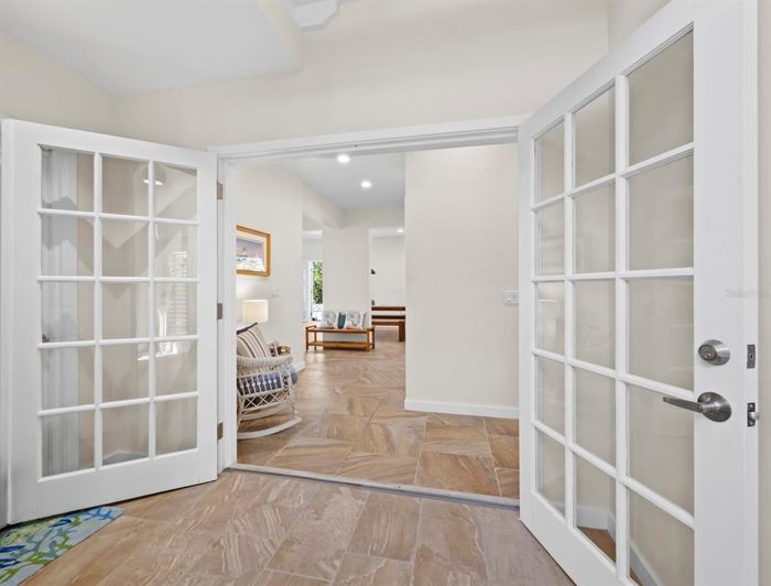 Image No.32-3 Bed Property for sale