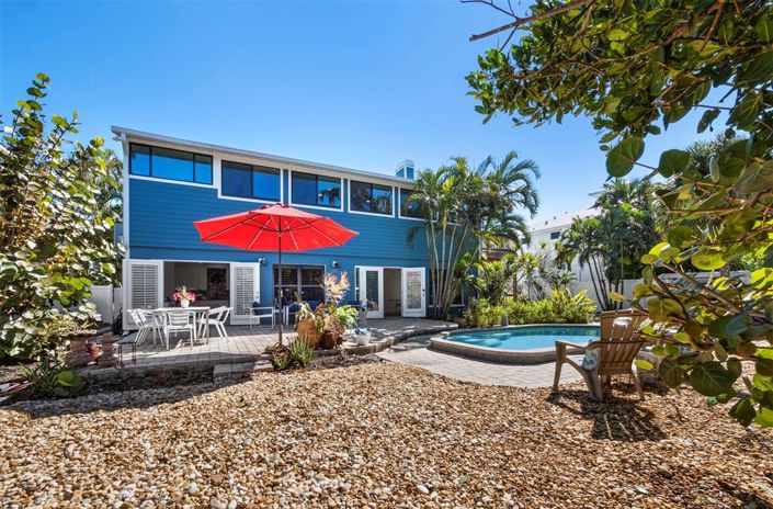 Image No.45-3 Bed Property for sale