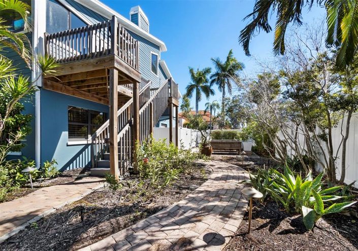 Image No.47-3 Bed Property for sale